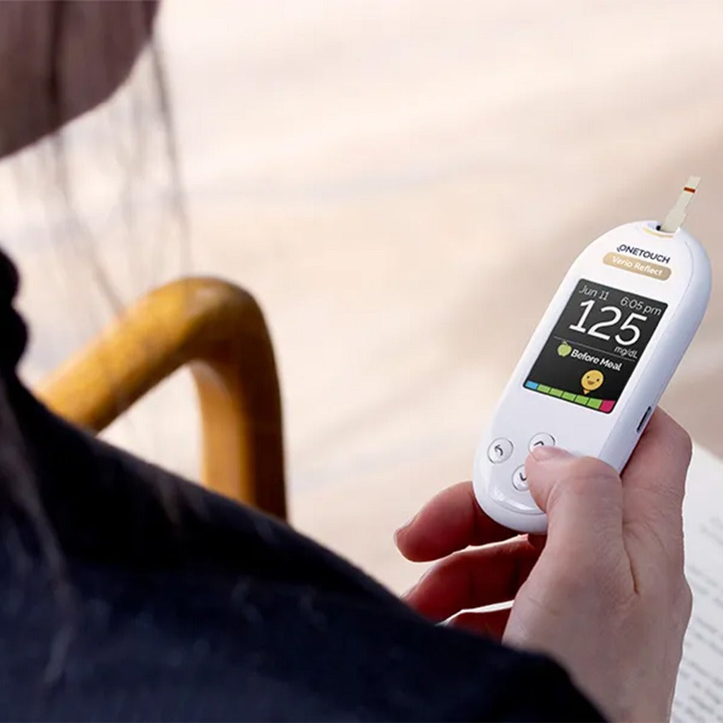 OneTouch Verio Reflect Blood Glucose Monitoring System + OneTouch Verio Test Strips 50's + OneTouch Delica Plus Lancets 100's Offer Pack - Easy Pharmacy LLC