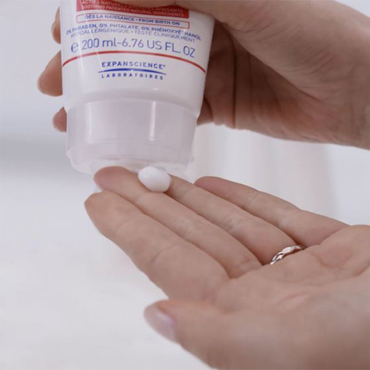 Mustela Baby Soothing Moisturizing Body Lotion For Newborn's Sensitive Skin 200ml - Easy Pharmacy LLC