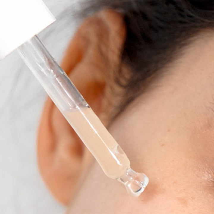 LaCabine Vitamin C Ampoule Serum With Proteoglycans & Glycopolymers For Brighter, Hydrated And Younger Skin 30ml - Easy Pharmacy LLC