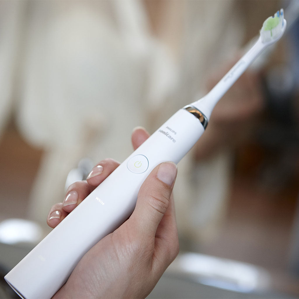 Philips Sonicare Diamond Clean Sonic Electric Toothbrush, HX9332/04, White, Certified UAE 3 Pin - Easy Pharmacy LLC