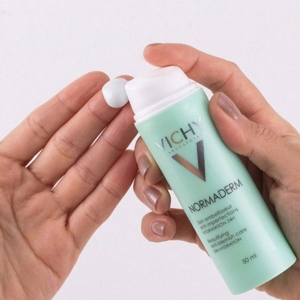 Vichy Normaderm Beautifying Anti-Blemish Corrective Care 24 Hour Moisturiser Cream With Salicylic Acid 50ml - Easy Pharmacy LLC
