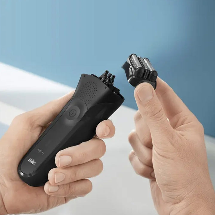 Braun Series 3 Pro Skin 300s Shaver - Easy Pharmacy LLC
