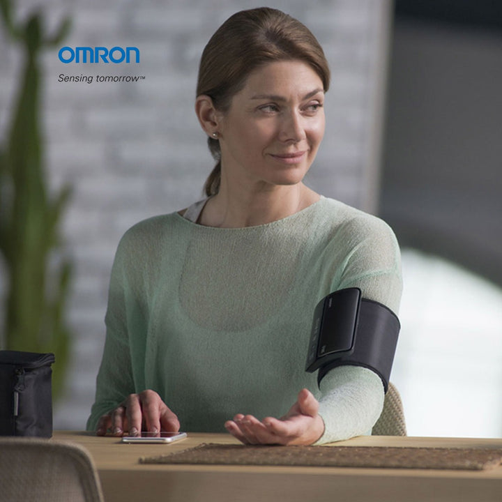 Omron Evolv HEM-7600T Tubeless Blood pressure Monitor - Easy Pharmacy LLC
