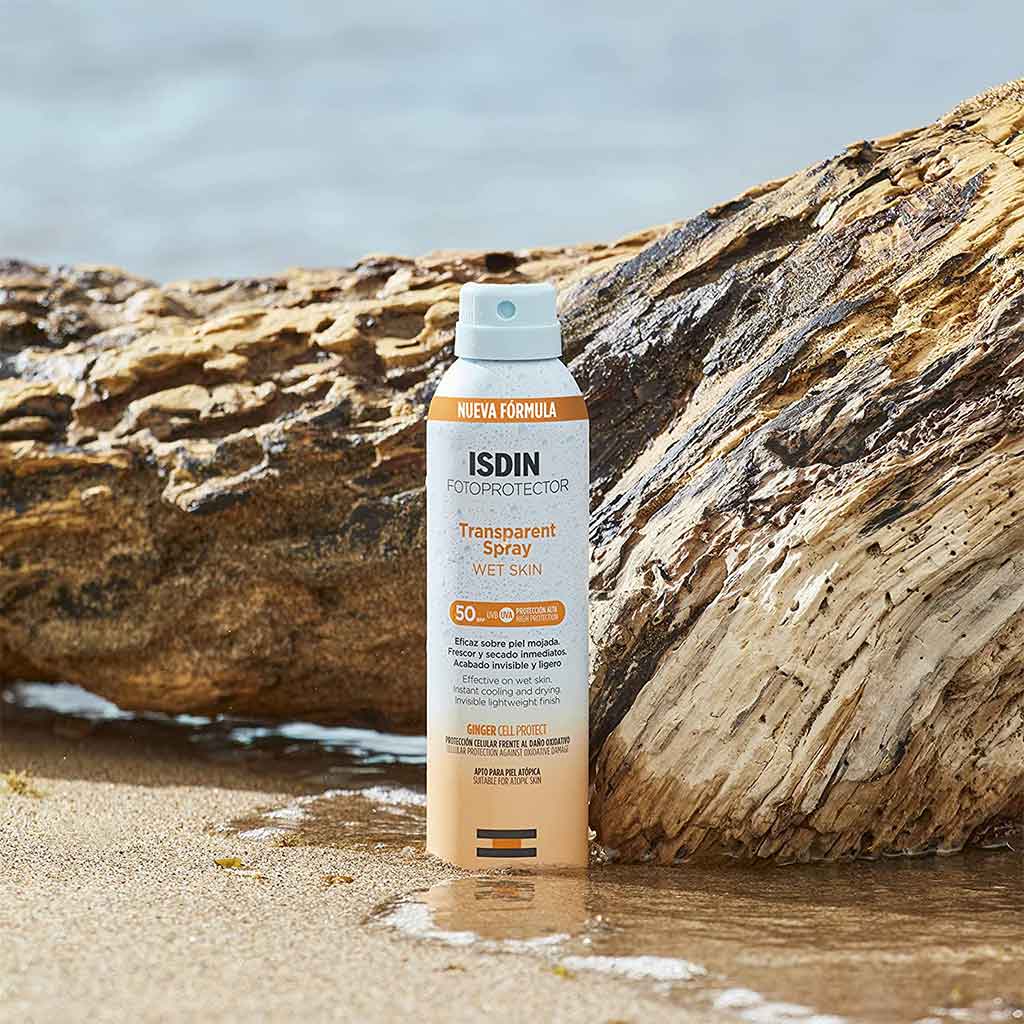 Isdin Fotoprotector Wet Skin Transparent Spray SPF50+ 250 mL - Easy Pharmacy LLC