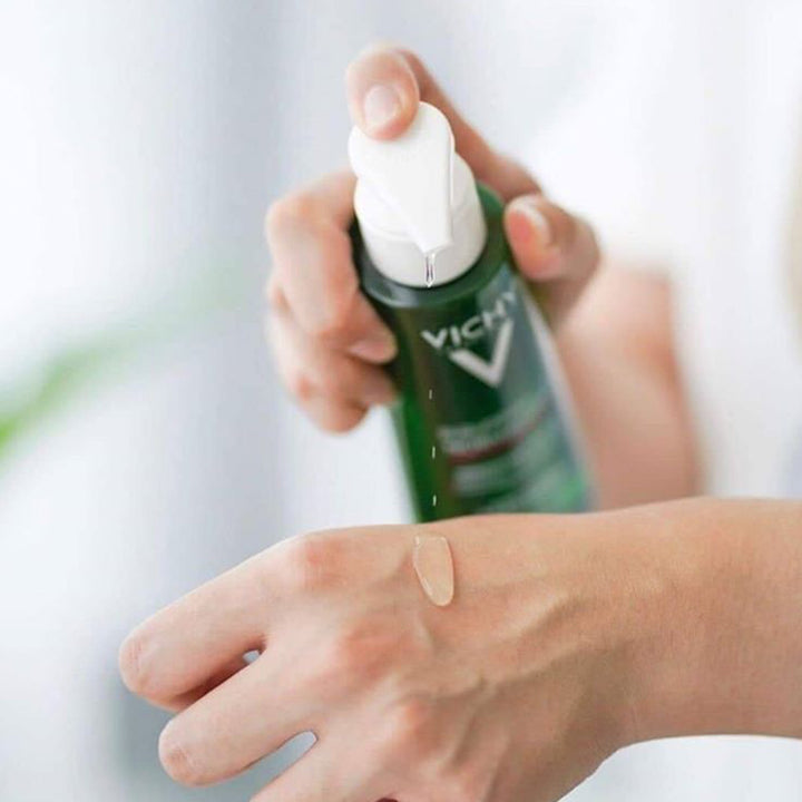 Vichy Normaderm Phytosolution Intensive Purifying Gel for Blemish Prone Skin With Salicylic Acid 400ml - Easy Pharmacy LLC