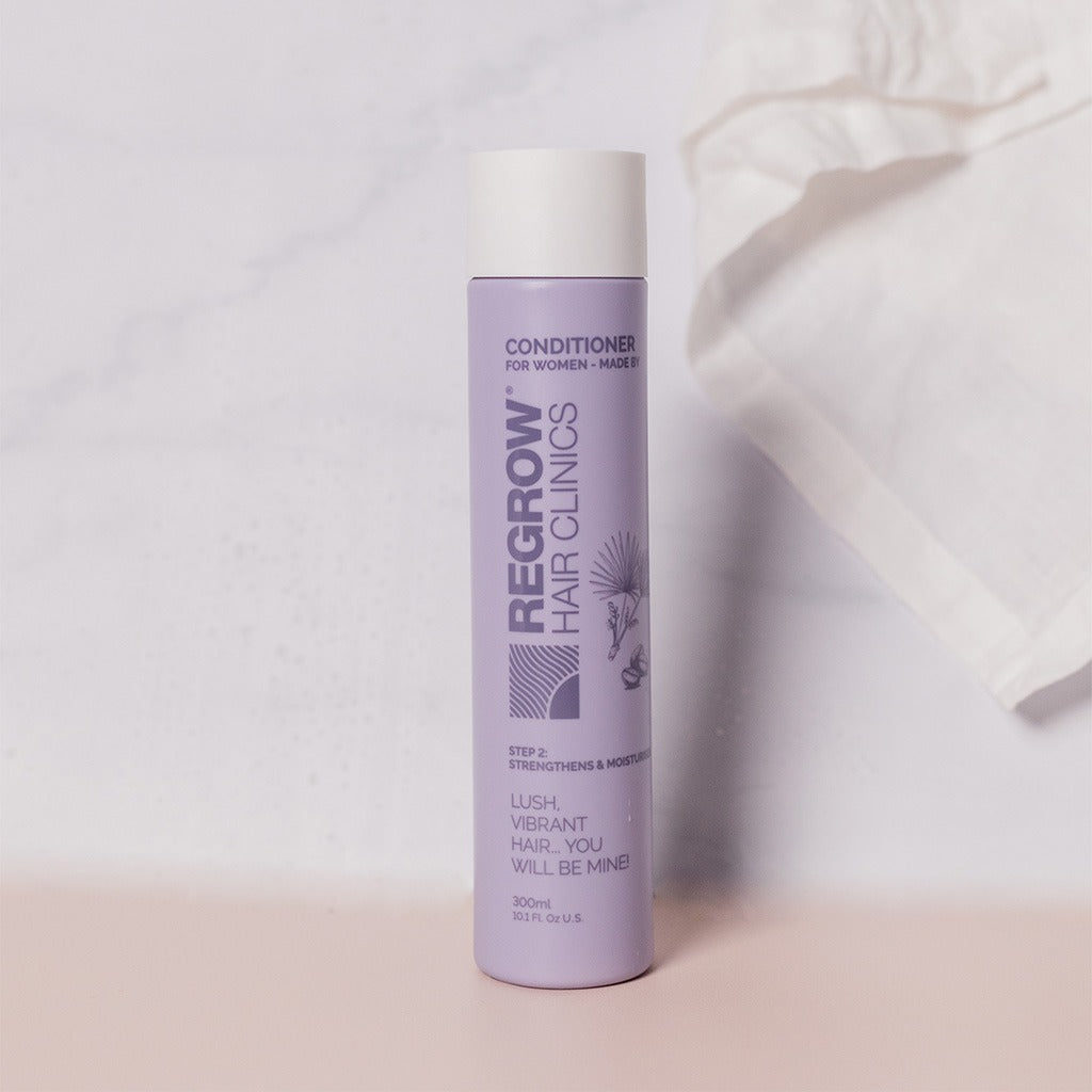 Regrow Step 2 -Strengthen & Moisturise Conditioner For Women 300ml - Easy Pharmacy LLC