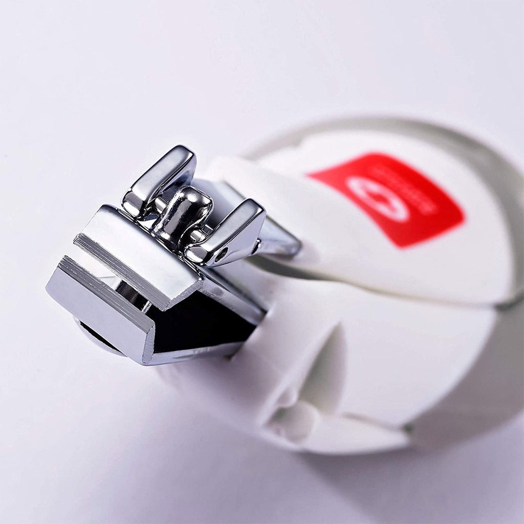 The First Years American red cross Deluxe Baby Nail Clipper With Magnifier For Baby - Easy Pharmacy LLC