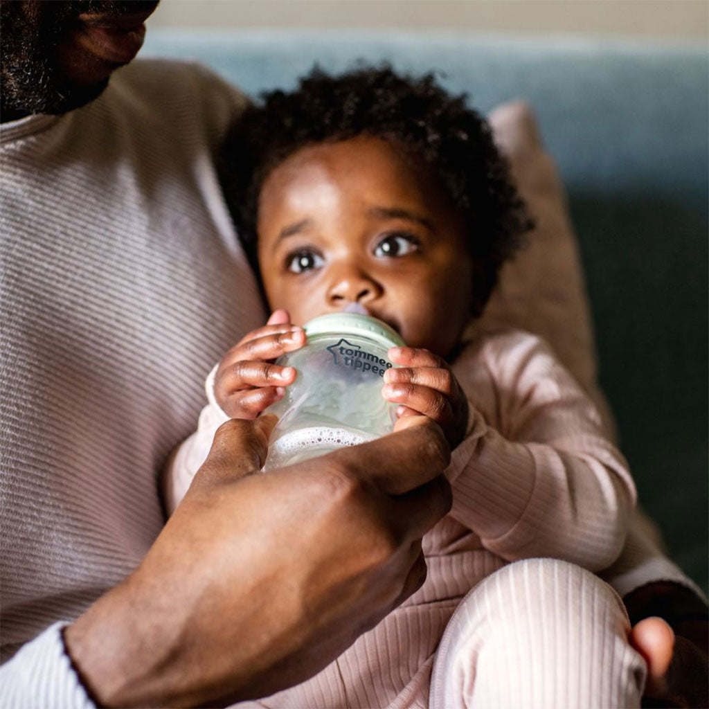 Tommee Tippee Closer To Nature Glass Feeding Bottle For 0 Months+ Babies 150ml - Easy Pharmacy LLC