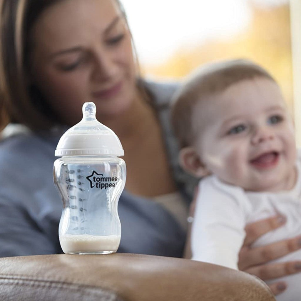 Tommee Tippee Closer To Nature Glass Feeding Bottle For 0 Months+ Babies 250ml - Easy Pharmacy LLC