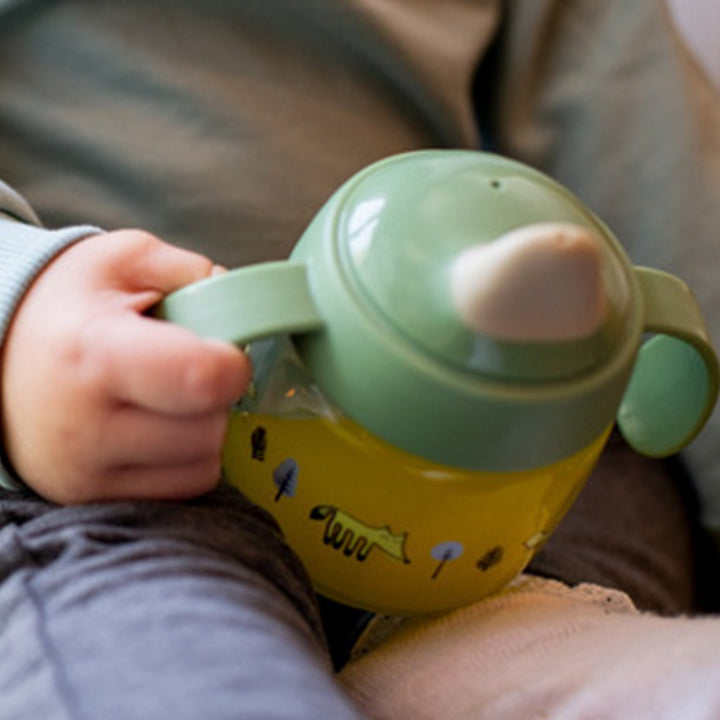 Tommee Tippee Superstar Sippee Weaning Cup For 4 Months+ Babies, 190 ml - Easy Pharmacy LLC