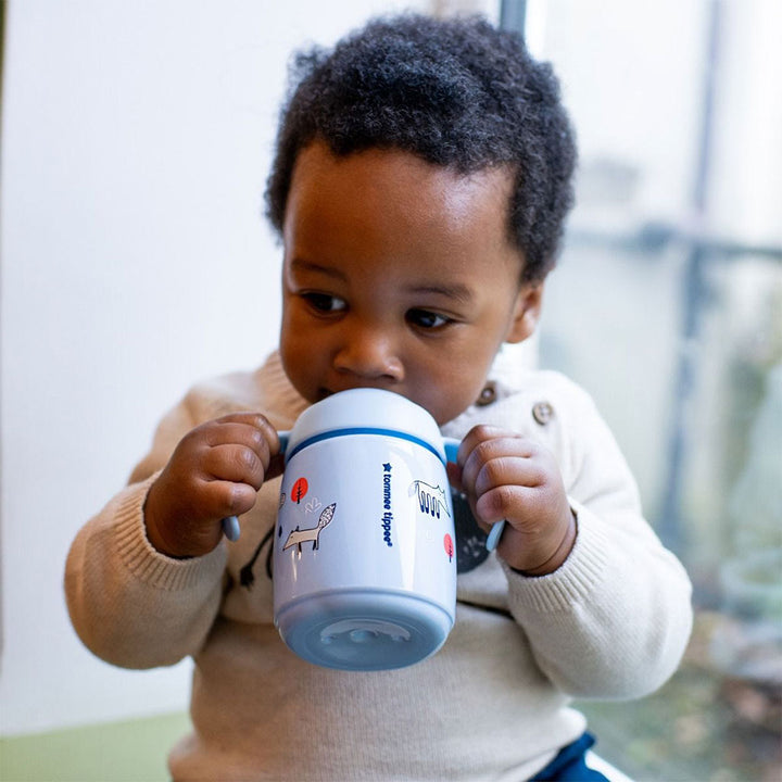 Tommee Tippee Babies Superstar Sippee Training Cup For 6 Months+ Babies 300ml - Easy Pharmacy LLC