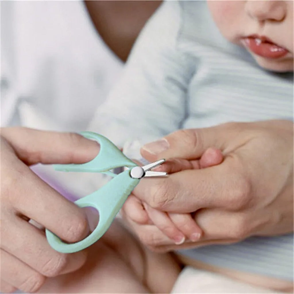 Suavinex Hygge Baby Scissors Nail Cutter Green - Easy Pharmacy LLC