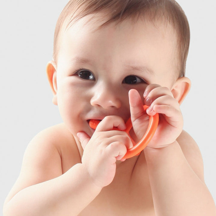 Comotomo Easy To Grab Silicone Baby Teether Orange - Easy Pharmacy LLC