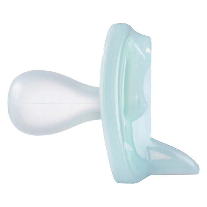 Tommee Tippee Ultra-Light Silicone Soother For 0-6 Months, Pack of 2's - Easy Pharmacy LLC