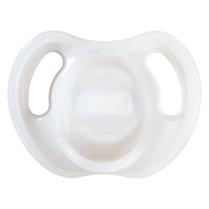 Tommee Tippee Ultra-Light Silicone Soother For 0-6 Months, Pack of 2's - Easy Pharmacy LLC