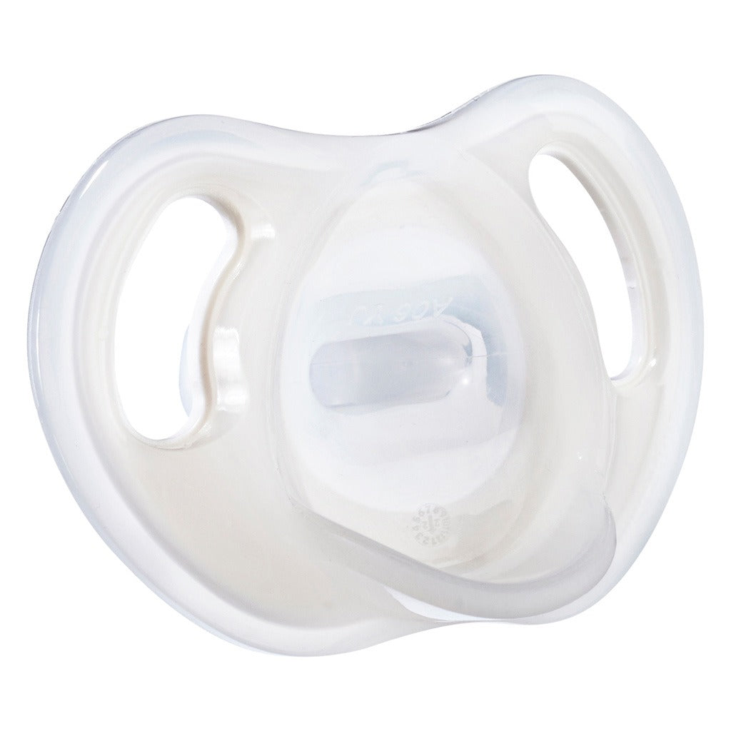 Tommee Tippee Ultra-Light Silicone Soother For 0-6 Months, Pack of 2's - Easy Pharmacy LLC