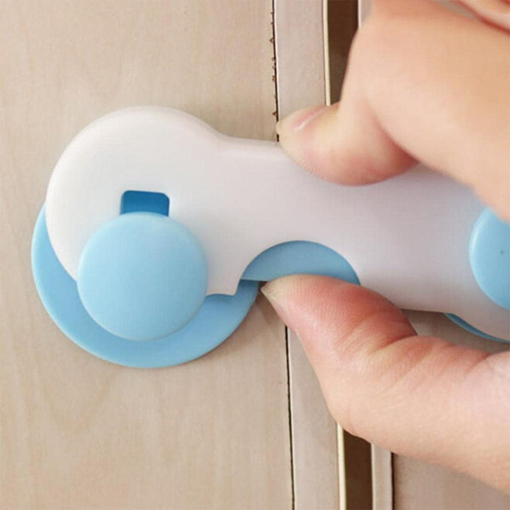 Farlin Baby Safety Guard For Turning Closet Door BF-512C, Pack of 1's - Easy Pharmacy LLC