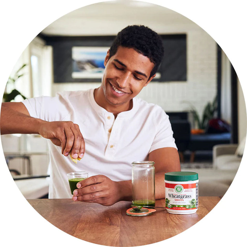 Green Foods Organic And Raw Wheatgrass Shots Freshly Squeezed Pure Juice Powder 150g - Easy Pharmacy LLC
