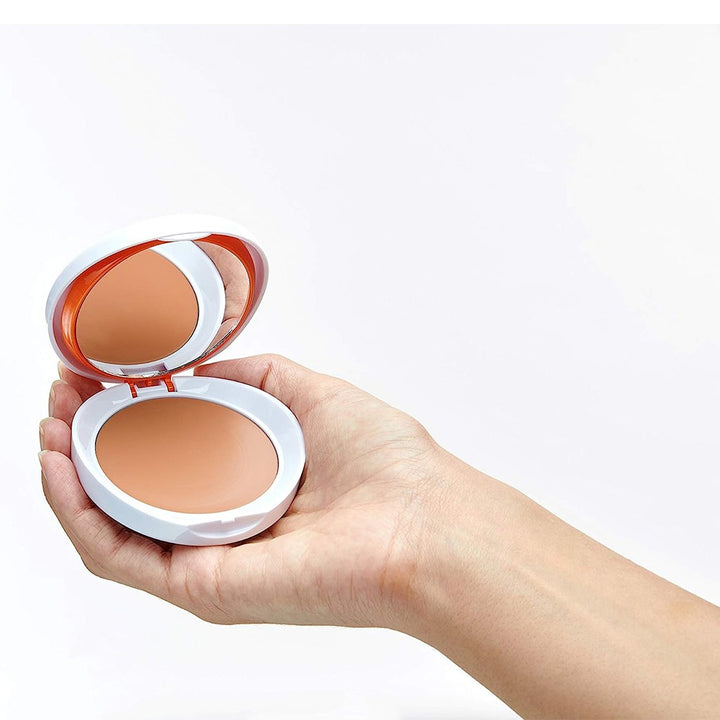 Heliocare Color Oil-Free Compact With Broad Spectrum Sunscreen SPF50 - Light 10g - Easy Pharmacy LLC