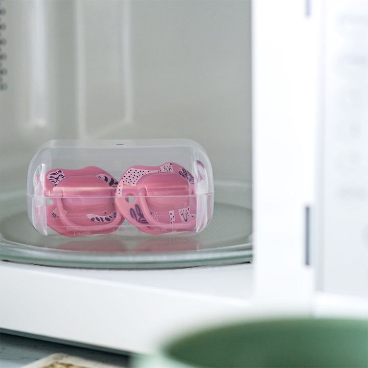 Tommee Tippee Moda Soother In Pink Color For 0-6 Months Infant, Pack of 2's - Easy Pharmacy LLC