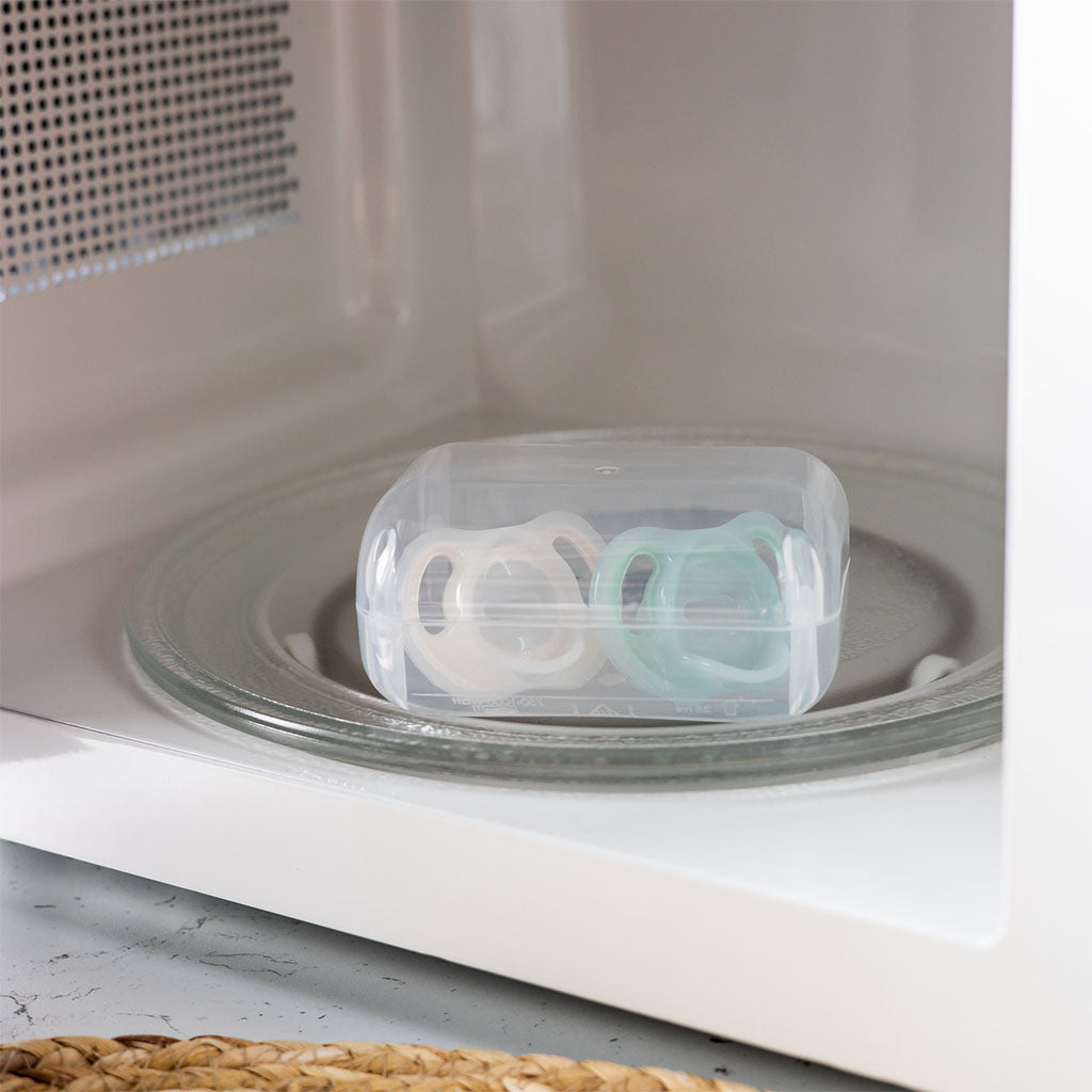 Tommee Tippee Ultralight Super Orthodontic Soft Silicone Baby Soother For 0 To 6 Months - Green/White, Pack of 2’s - Easy Pharmacy LLC