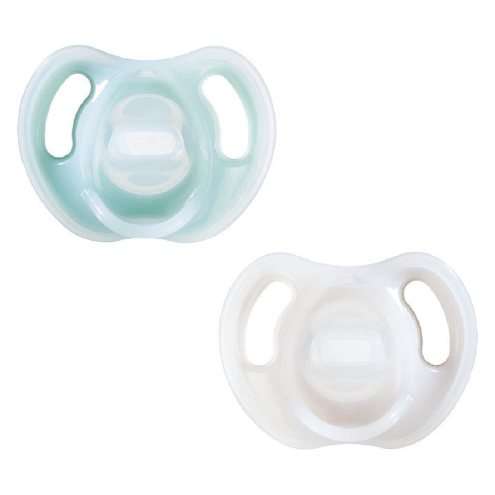Tommee Tippee Ultralight Super Orthodontic Soft Silicone Baby Soother For 0 To 6 Months - Green/White, Pack of 2’s - Easy Pharmacy LLC
