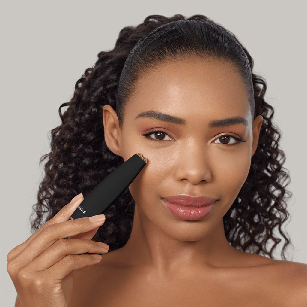 Geske SmartAppGuided 6-in-1 Micro-Current Face-Lift Pen For Fine Lines & Wrinkles In Gray Color - Easy Pharmacy LLC