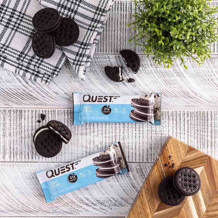 Quest Nutrition Cookies & Cream Flavoured Protein Bar 60g, Pack of 12's - Easy Pharmacy LLC