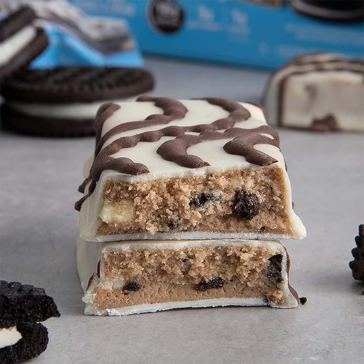 Quest Nutrition Dipped Cookies & Cream Flavoured Protein Bar 50g, Pack of 12’s - Easy Pharmacy LLC